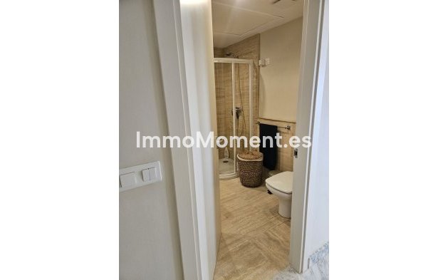 Wiederverkauf - Wohnung -   Inländisch - Alhaurín de la Torre