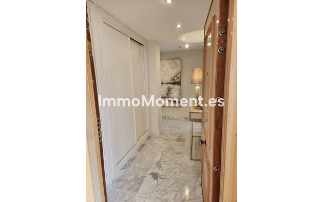 Wiederverkauf - Wohnung -   Inländisch - Alhaurín de la Torre