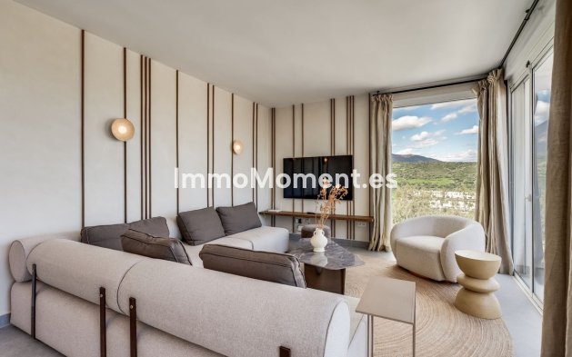 Resale - Villa - Estepona - Estepona Centro