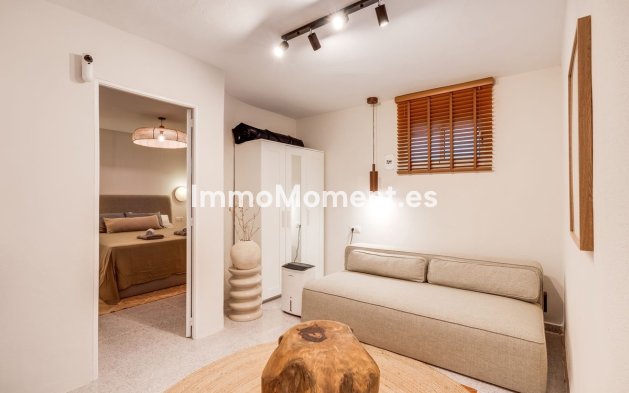 Resale - Villa - Estepona - Estepona Centro