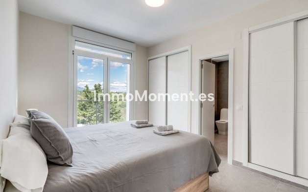 Resale - Villa - Estepona - Estepona Centro