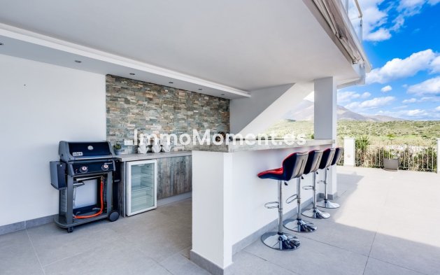 Resale - Villa - Estepona - Estepona Centro