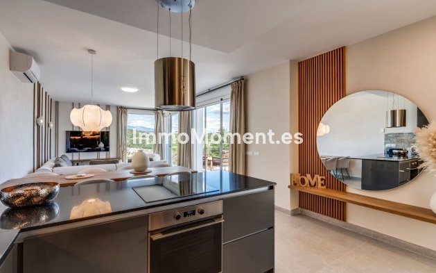 Resale - Villa - Estepona - Estepona Centro