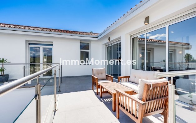 Resale - Villa - Estepona - Estepona Centro
