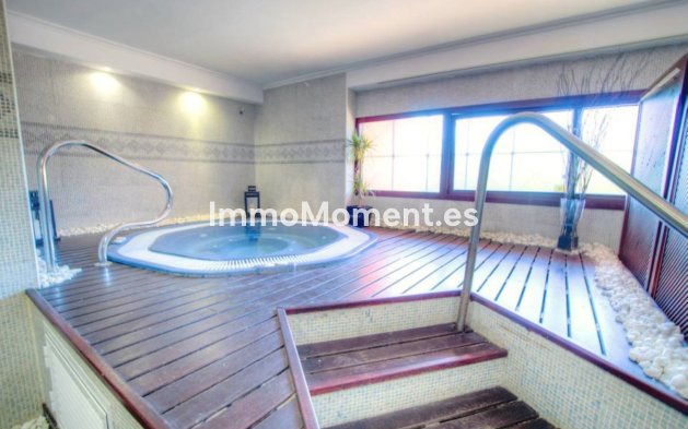 Revente - Appartement - Marbella - La Mairena