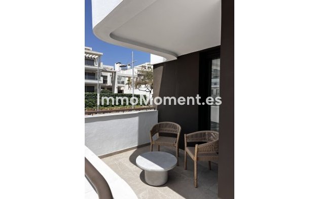 Resale - Apartment - Estepona - Estepona Centro