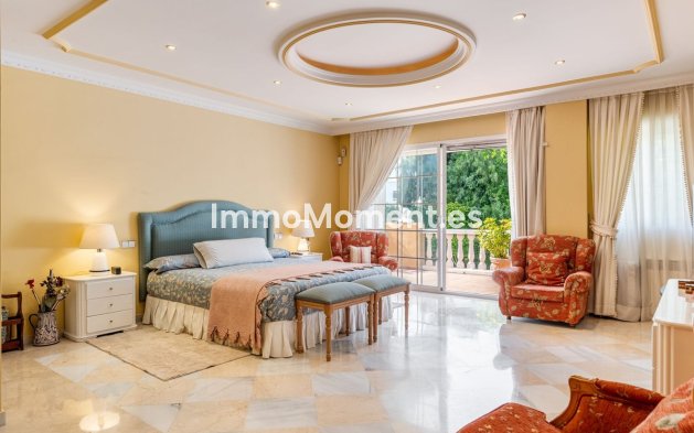 Reventa - Villa - Marbella - Nueva Andalucía
