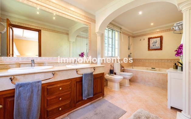Reventa - Villa - Marbella - Nueva Andalucía