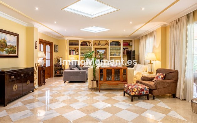 Reventa - Villa - Marbella - Nueva Andalucía