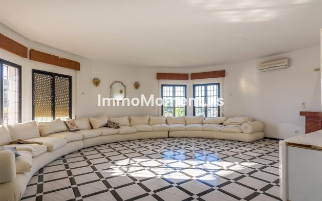 Wiederverkauf - Freistehende Villa - Benalmadena - Benalmadena Costa