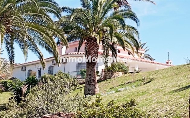 Wiederverkauf - Freistehende Villa - Benalmadena - Benalmadena Costa