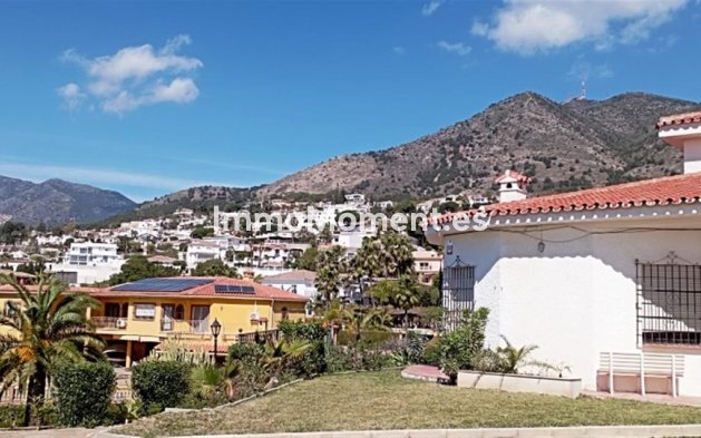 Wiederverkauf - Freistehende Villa - Benalmadena - Benalmadena Costa