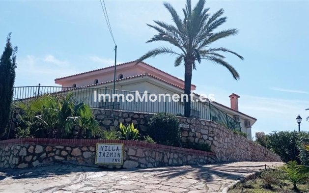 Wiederverkauf - Freistehende Villa - Benalmadena - Benalmadena Costa