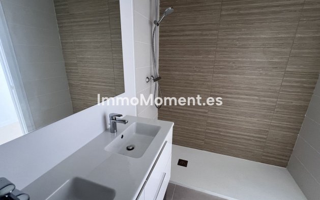 Resale - Apartment - Estepona - Bel Air
