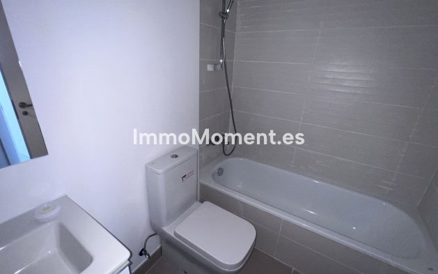 Resale - Apartment - Estepona - Bel Air