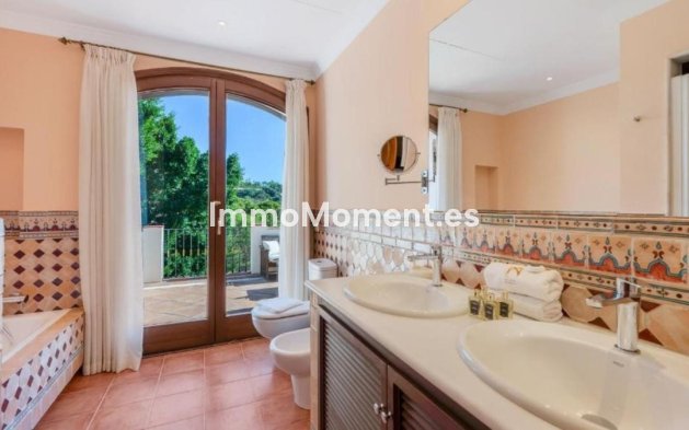 Resale - Detached villa - Benahavís - La Zagaleta
