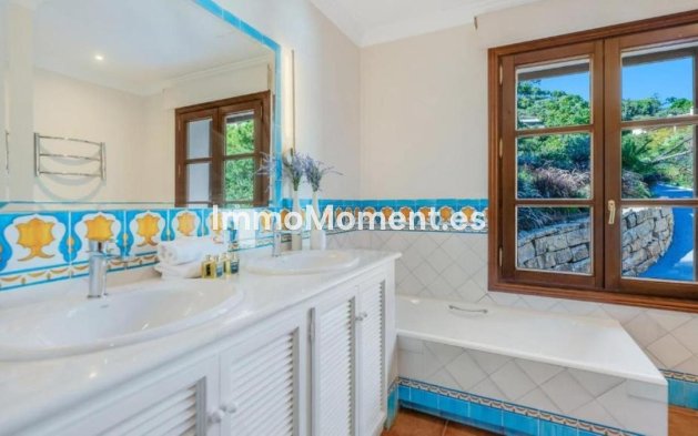 Resale - Detached villa - Benahavís - La Zagaleta