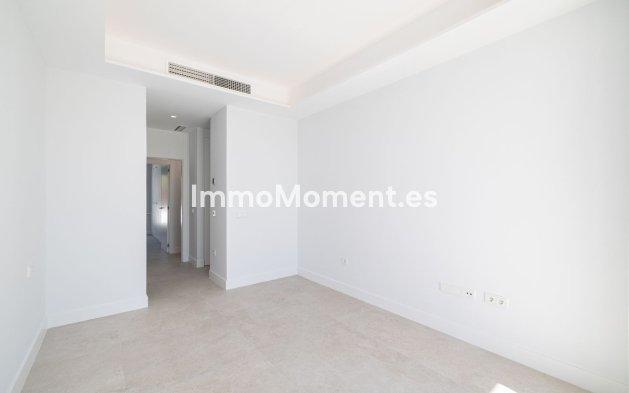 Reventa - Apartamento - Marbella - Santa Clara