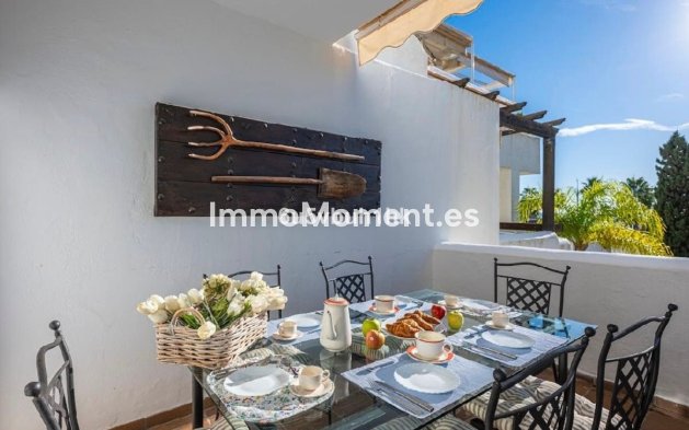 Resale - Apartment - Marbella - Bahía de Marbella