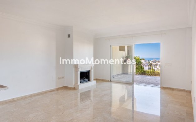 Resale - Apartment - Estepona - Selwo