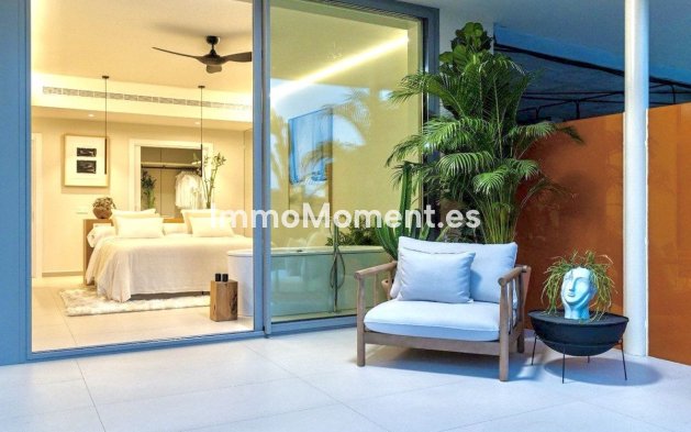 Resale - Apartment - Fuengirola - Higueron