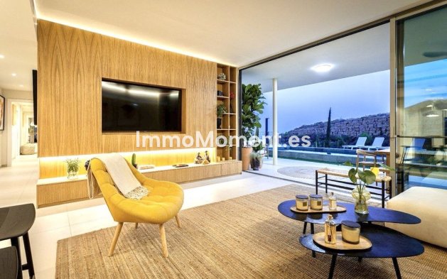 Resale - Apartment - Fuengirola - Higueron