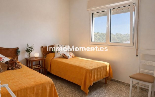 Resale - Villa - Inland  - Churriana