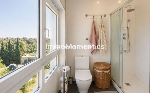 Resale - Villa - Inland  - Churriana