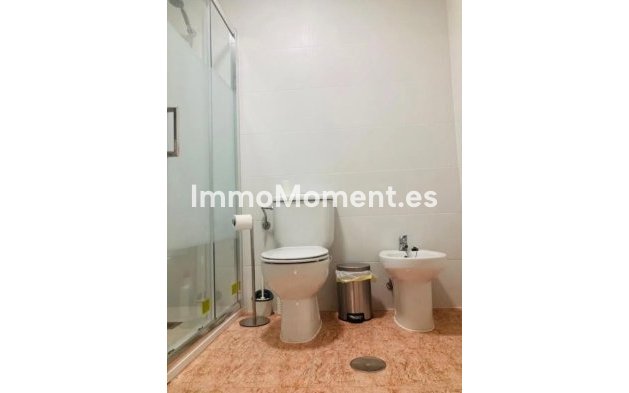 Resale - Apartment - Manilva