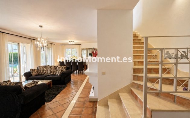 Reventa - Villa - Manilva - La Duquesa