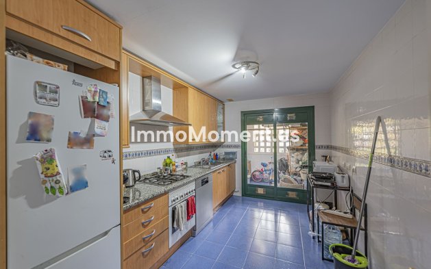 Resale - Apartment - Marbella - San Pedro de Alcántara