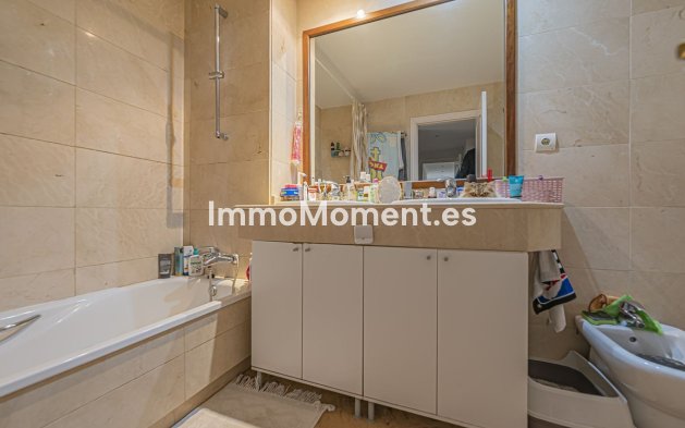 Resale - Apartment - Marbella - San Pedro de Alcántara