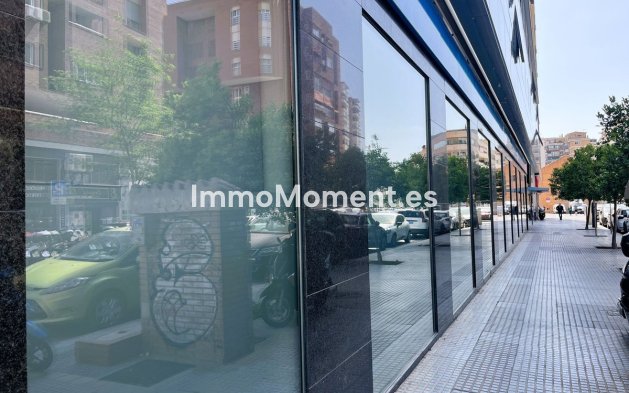 Wiederverkauf - Wohnung - Málaga - Perchel Sur
