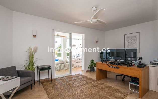 Wiederverkauf - Villa - Estepona  - Estepona Centro