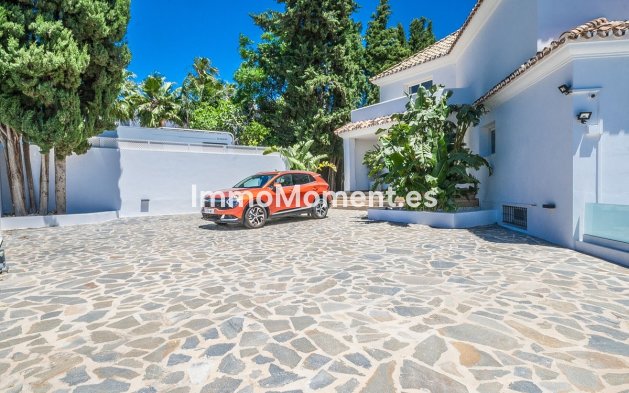 Wiederverkauf - Villa - Estepona  - Estepona Centro