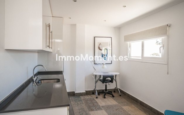 Wiederverkauf - Villa - Estepona  - Estepona Centro