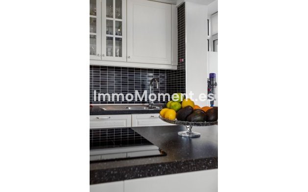 Resale - Apartment - Fuengirola - Fuengirola Centro