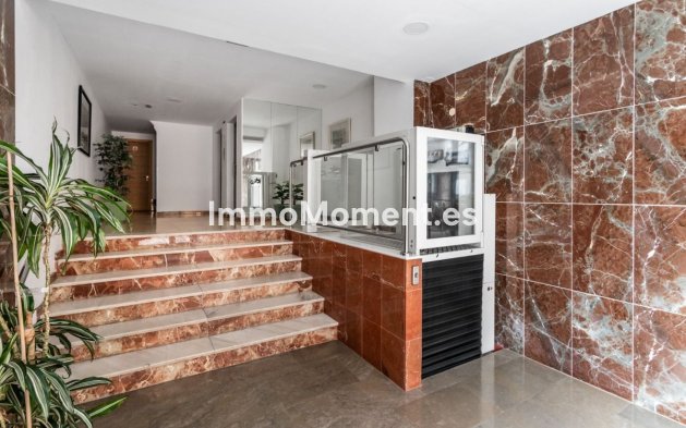 Resale - Apartment - Fuengirola - Fuengirola Centro
