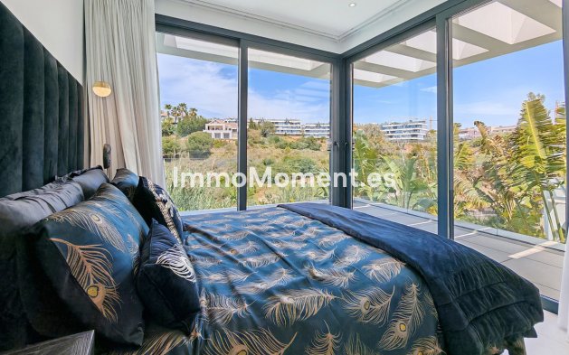 Resale - Villa - Estepona - Estepona Centro