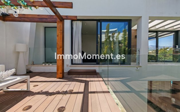 Resale - Villa - Estepona - Estepona Centro