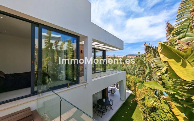 Resale - Villa - Estepona - Estepona Centro