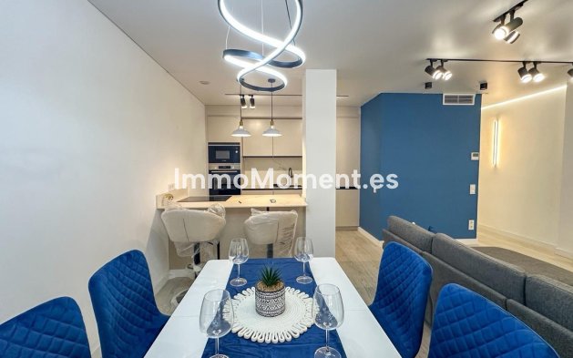 Resale - Apartment - Torrevieja - Torrevieja Centro