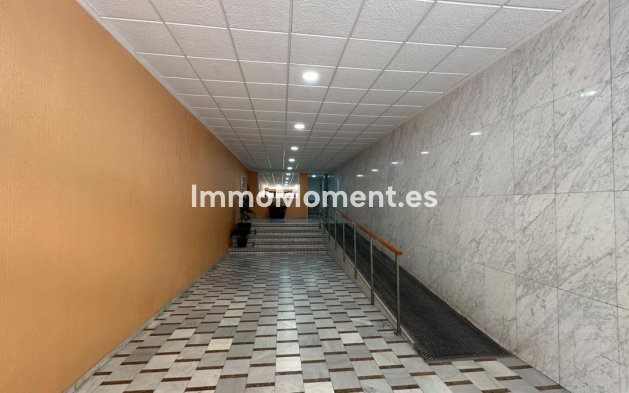 Resale - Apartment - Torrevieja - Torrevieja Centro