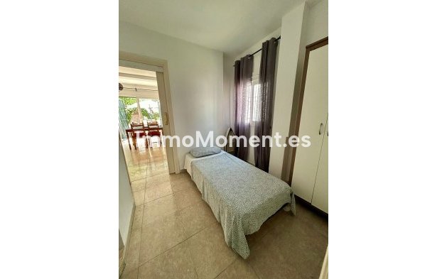 Wiederverkauf - Wohnung - Estepona  - Benamara