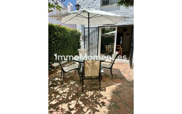 Wiederverkauf - Wohnung - Estepona  - Benamara