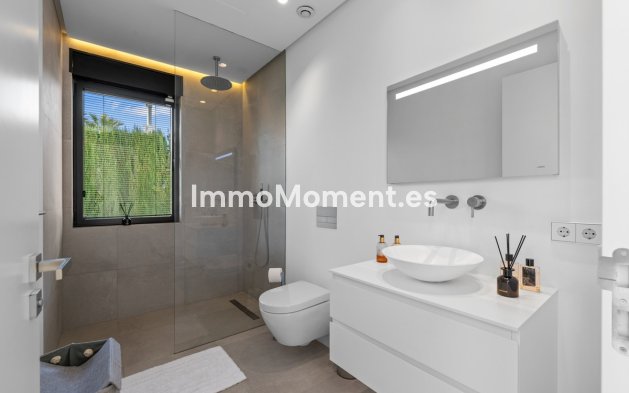 Revente - Villa - Marbella - Los Monteros