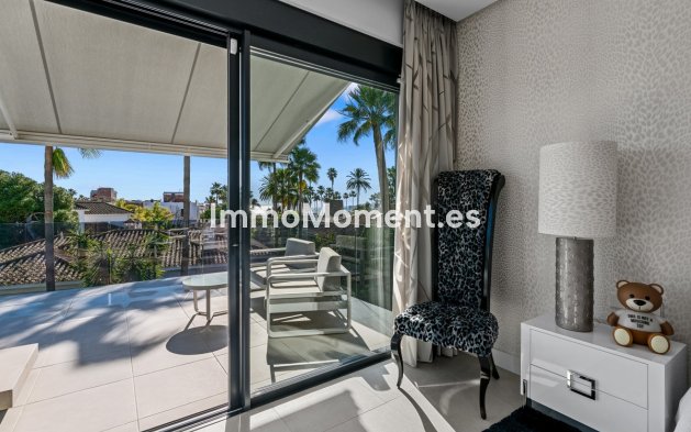 Revente - Villa - Marbella - Los Monteros