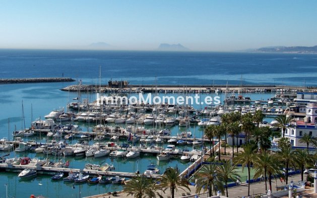 Wiederverkauf - Wohnung - Estepona  - Estepona Centro