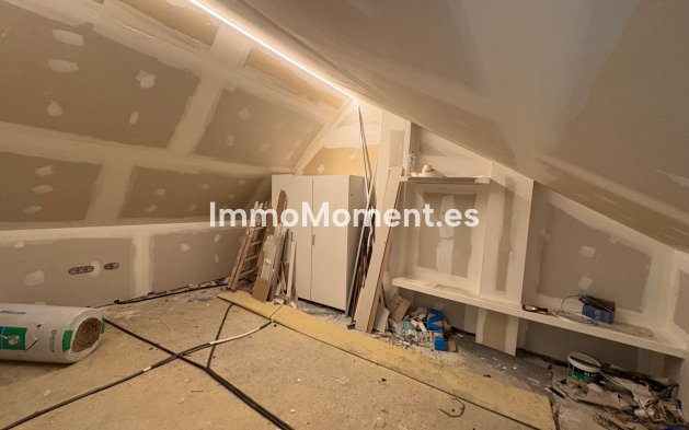 Resale - Townhouse - Estepona - Estepona Centro