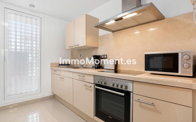 Wiederverkauf - Wohnung - Estepona  - Estepona Centro